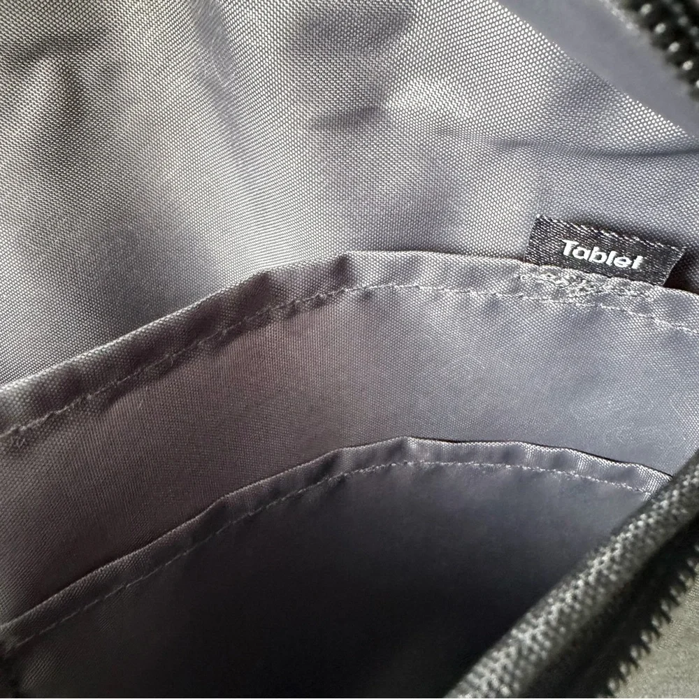 NWT•Solo New York•Rivington Slim Brief•Accommodates a 15.6”Laptop + 15” MacBook